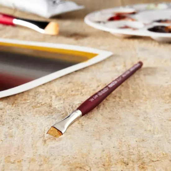 Princeton&trade; Velvetouch&trade; Series 3950 Angle Shader Brush {3}