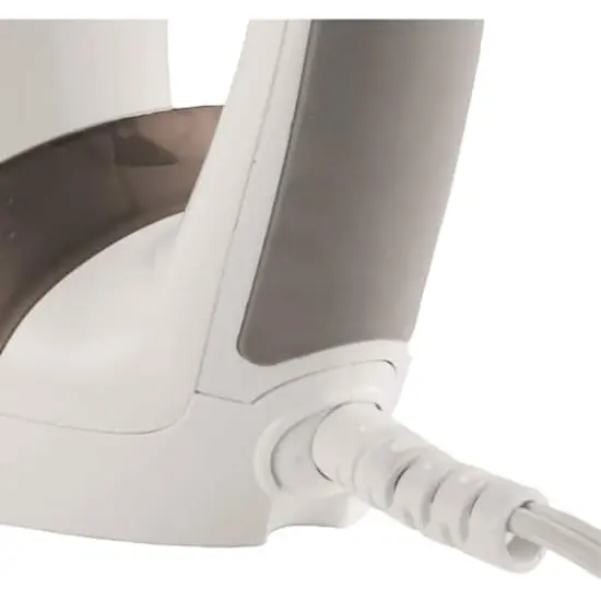 Brentwood&reg; White Steam Iron with Auto Shutoff {8}