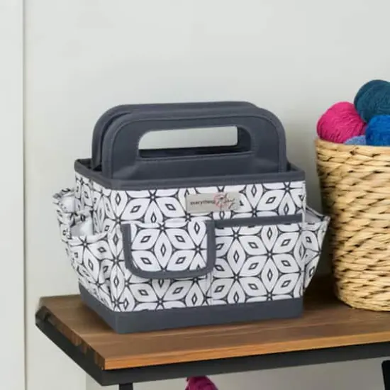 Everything Mary Geometric Craft Caddy {1}