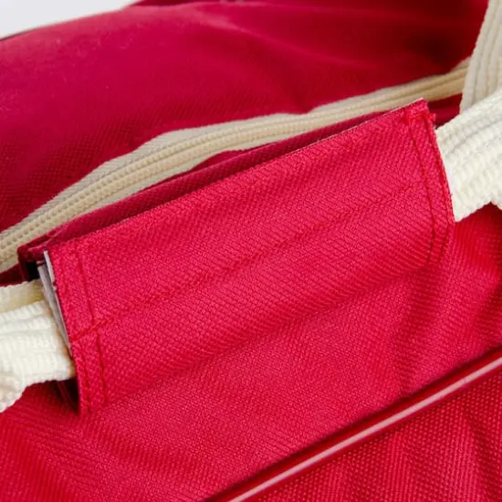 SINGER&reg; Brick Red Sewing Machine Carry Case {4}