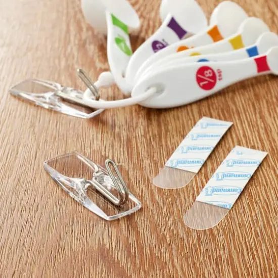 Command&trade; Clear Medium Wire Hooks {3}