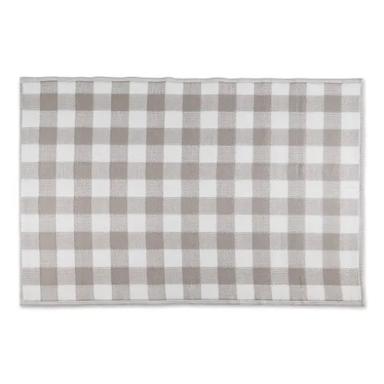 DII&reg; Buffalo Check Outdoor Rug, 4ft. x 6ft. Stone/White {4}