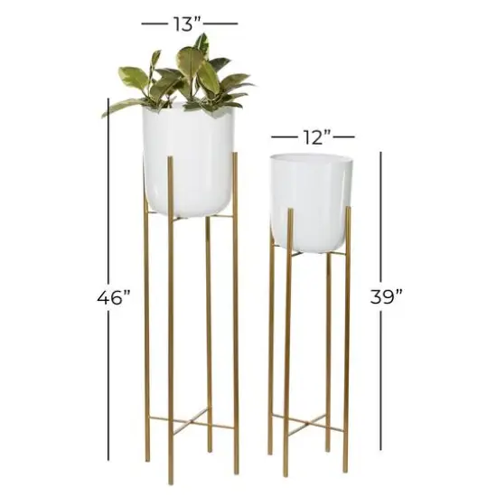 CosmoLiving by Cosmopolitan Set of 2 White Metal Contemporary Planter, 39", 46" {7}