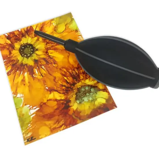 Tim Holtz&reg; Alcohol Ink Air Blower {4}