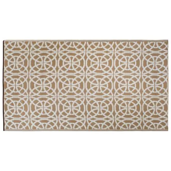 DII&reg; Taupe Infinity Circle Outdoor Rug, 4ft. x 6ft. {1}