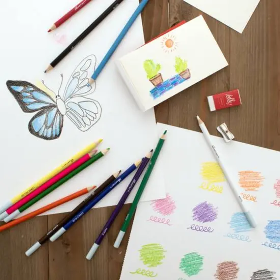 Hello, Artist!&trade; 15-Piece Drawing Set {11}