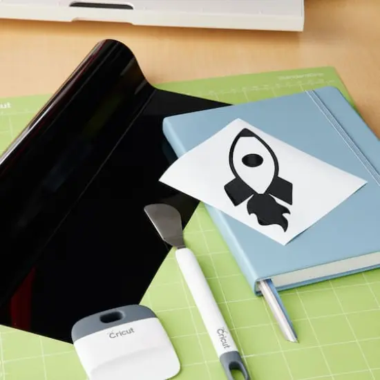 Cricut&reg; 12" x 48" Permanent Vinyl Black {8}