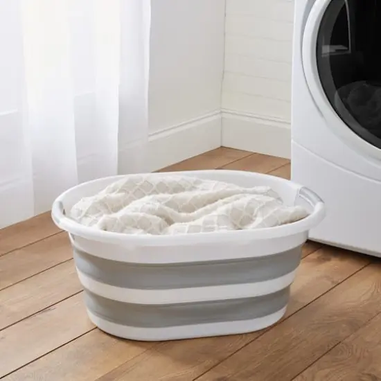 Simplify Collapsible Laundry Basket {6}