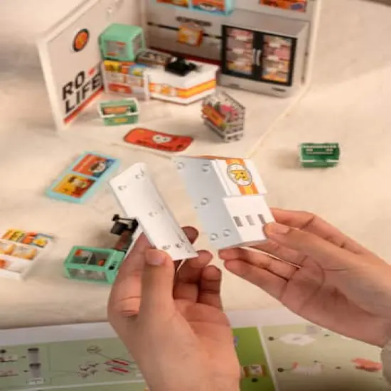 Rolife&reg; Super Creator Energy Supply Store DIY Miniature Kit {6}