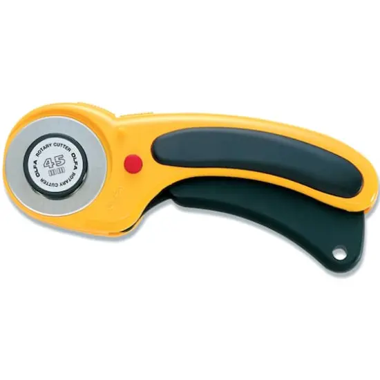 OLFA 45mm Deluxe Ergonomic Rotary Cutter {1}