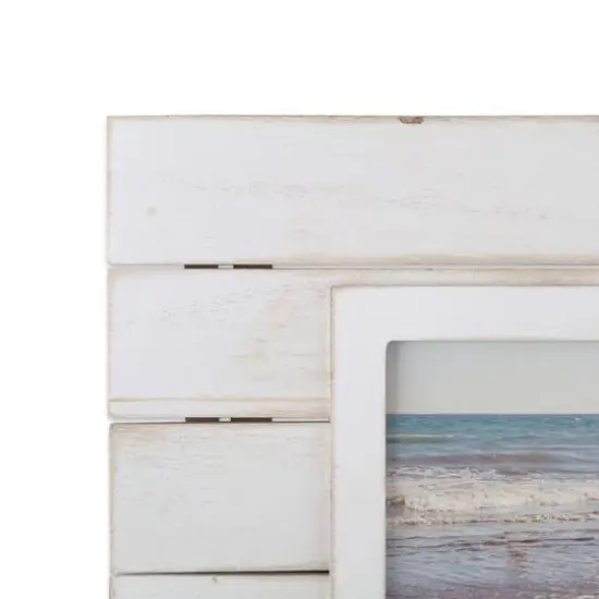 DII&reg; White Shiplap 4" x 6" Picture Frame {5}