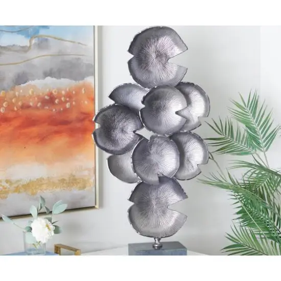 CosmoLiving by Cosmopolitan 31.5" Aluminum Glam Sculpture Gray {8}