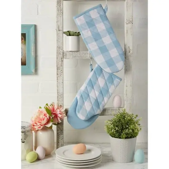 DII® White & Light Blue Buffalo Check Kitchen Textiles Oven Mitts, 2ct. {6}