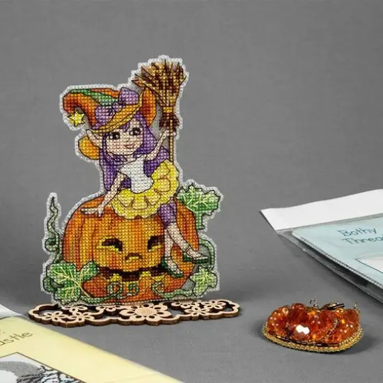 Crystal Art Plastic Canvas Counted Cross Stitch KitHappy Halloween {3}