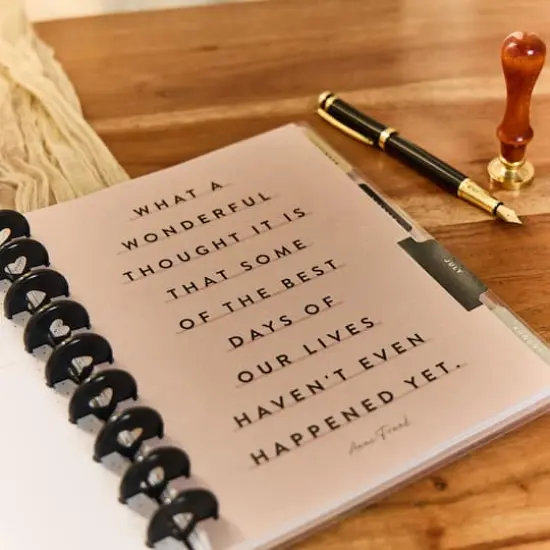 The Classic Happy Planner&reg; Heritage Charm {9}