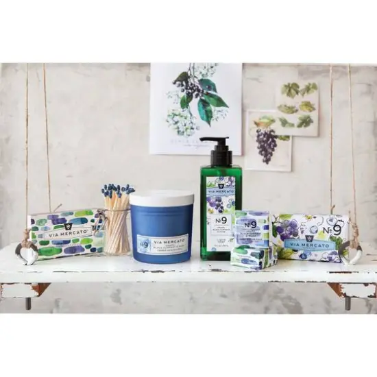 European Soaps Number Jar Candle Grape Black Currant and Musk {4}