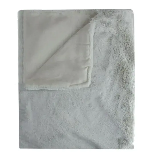 Gray Faux Fur Throw Blanket {3}