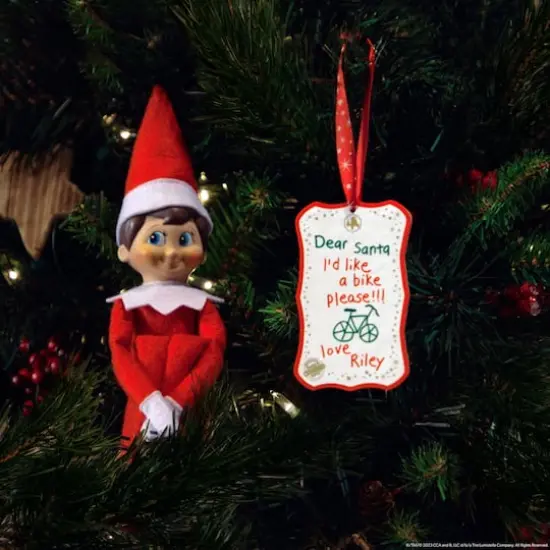 The Elf on the Shelf&reg; Scout Elf Express Delivers Letters to Santa {7}