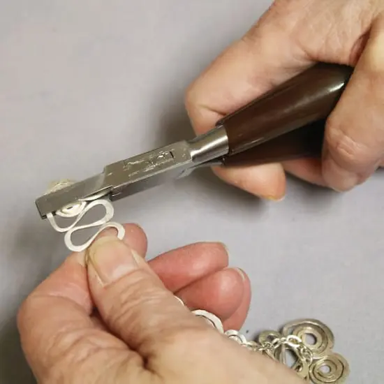 The Beadsmith&reg; Casual Comfort Flat Nose Plier {7}