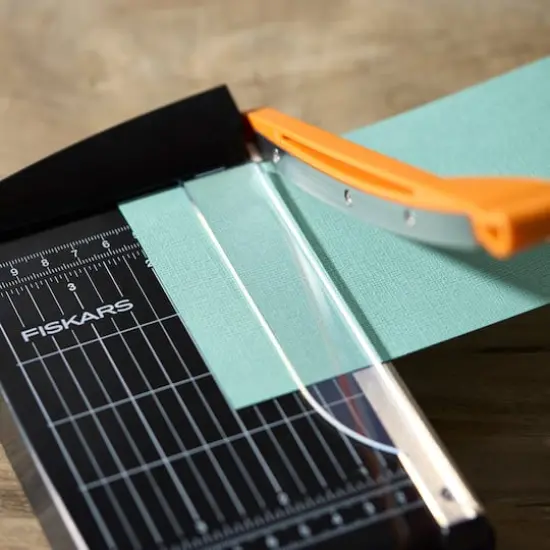 Fiskars&reg; Bypass Trimmer {6}