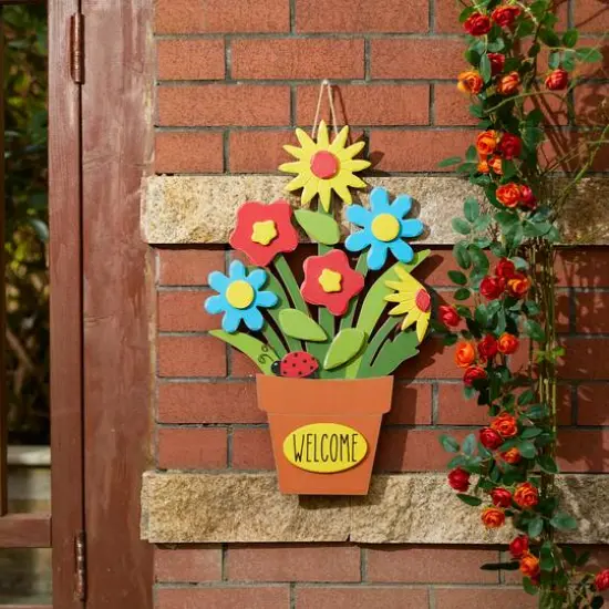 Glitzhome&reg; 22" Wooden Blooming Flowers Wall D&eacute;cor {3}