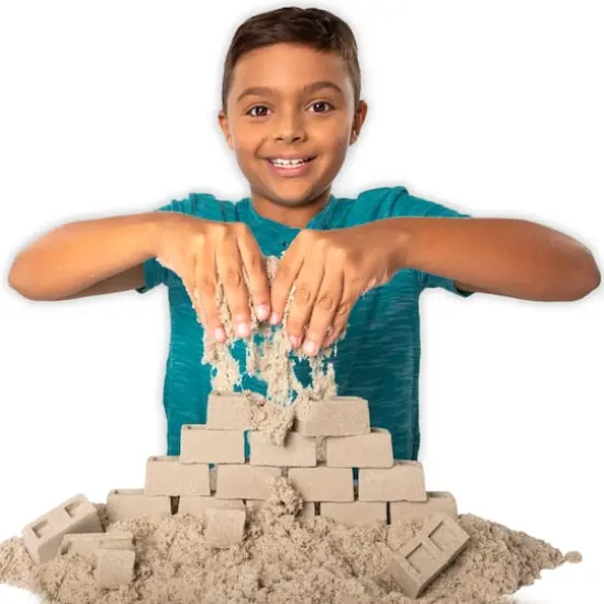 Kinetic Sand&trade; Dig & Demolish {8}
