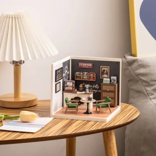 Rolife Daily Inspiration Caf&eacute; DIY Miniature Kit {3}