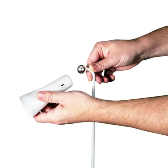 OttLite&reg; Switch 3-in-1 Rechargeable Task Lamp {8}