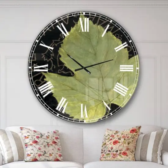 Designart 'Handpainted Green Leaf On Black Traditional Wall Clock {3}