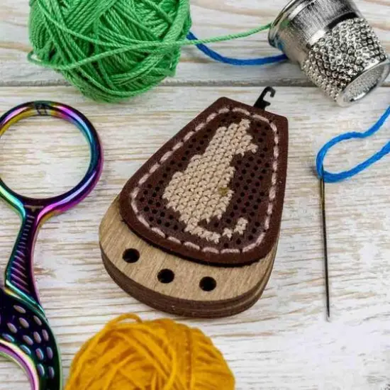 Wonderland Crafts Sitting Cat Needle Threader Embroidery Kit, 2ct. {1}