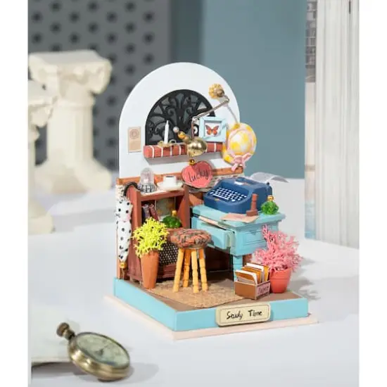 Rolife&reg; Record Mood DIY Miniature Kit {4}