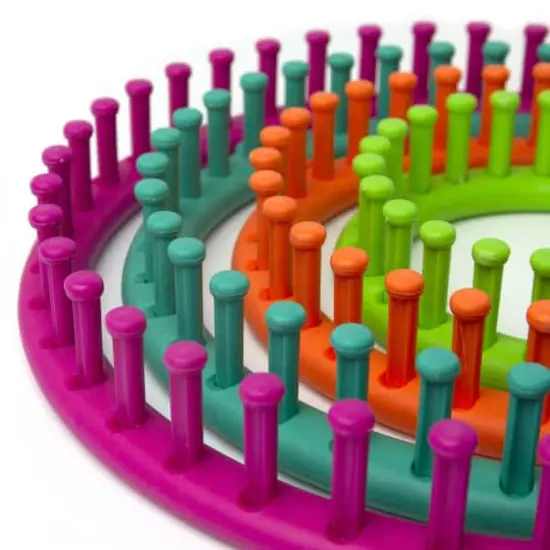 Cousin&trade; D.I.Y! Round Knitting Loom Set {4}