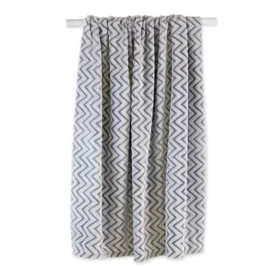 DII&reg; Gray Chevron Plush Throw {3}