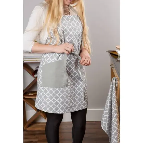 DII&reg; Lattice Print 2-Pocket Apron Gray {4}
