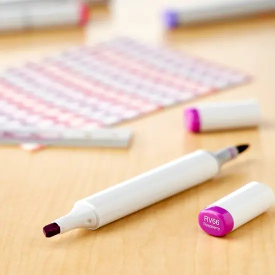 Copic&reg; Sketch Marker, Red Violets RV66 Raspberry {3}