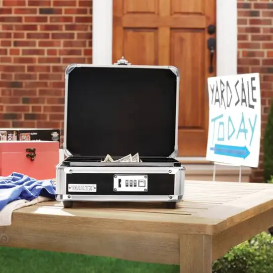 Vaultz Black Cash Box {6}