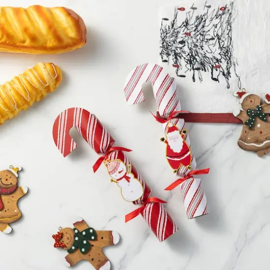 Glitzhome&reg; 12PK 1.25"D x 10"H Candy Cane Christmas Party Crackers with Gift Contents {4}