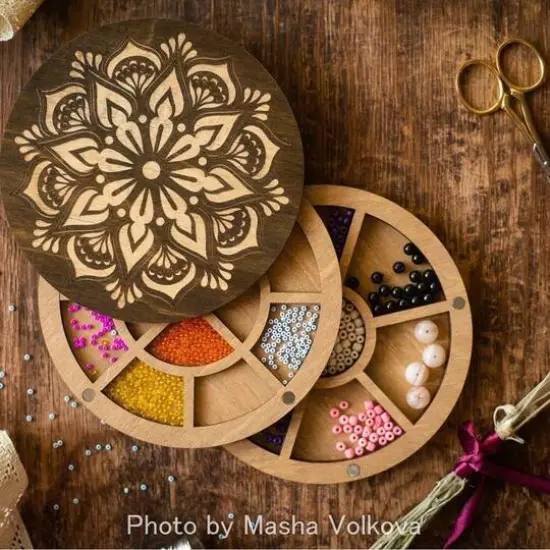 Wonderland Crafts 5.5" Multi-Layer Circle Bead Organizer {3}