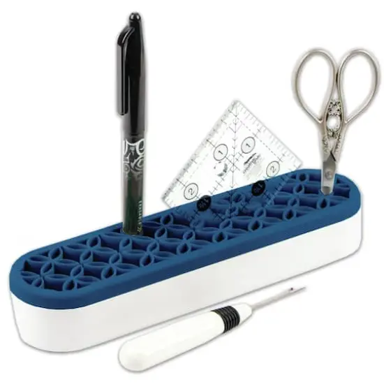 Fat Quarter Shop It's Sew Emma Oh Sew! Organized Navy Stash 'n Store {1}