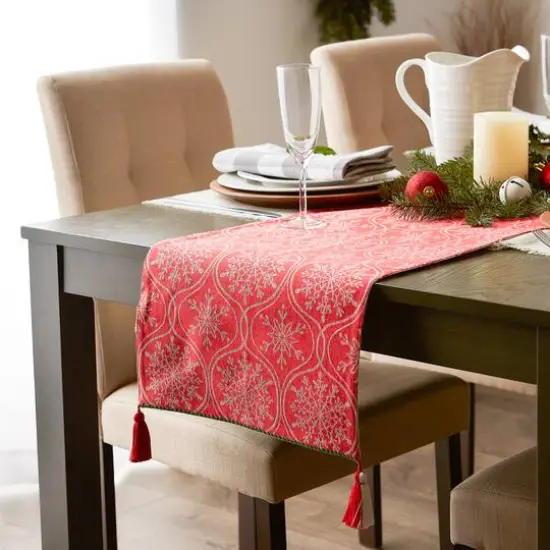 DII® 108'' Joyful Snowflakes Jacquard Reversible Table Runner {7}