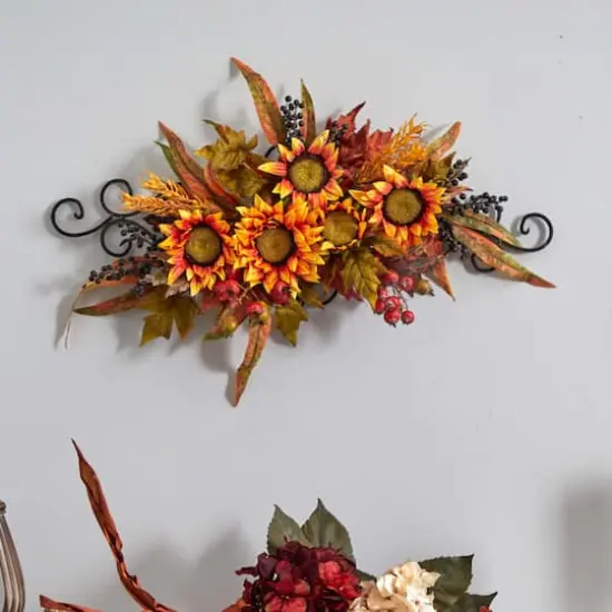 27" Sunflower Swag with Metal Frame {3}