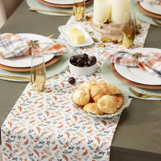 DII&reg; 72" Crisp Leaves Printed Table Runner {5}