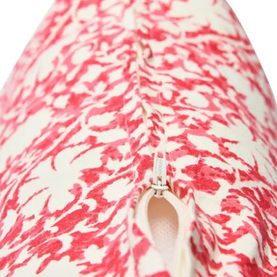Hello Honey&reg; Red Ivy Print Pillow Cover {7}
