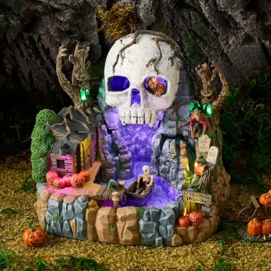 Lemax&reg; Spooky Town&reg; The Full Moon Lagoon {3}