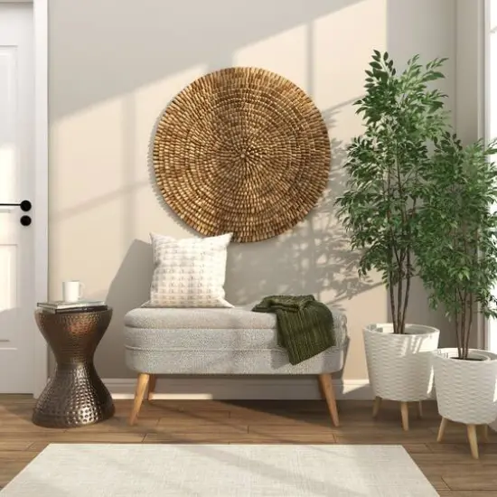 Brown Overlapping Reclaimed Wood Wall D&eacute;cor {8}