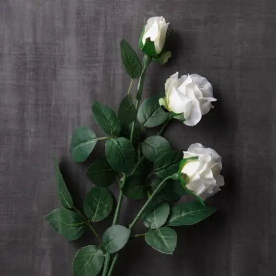 Sweetheart Rose Spray by Ashland&reg; Ivory {3}