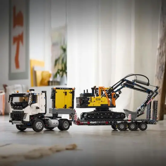 LEGO&reg; Technic&trade; Volvo FMX Truck & EC230 Electric Excavator 42175 {6}