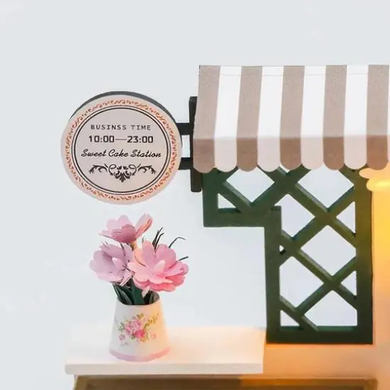 Wizardi Dessert Caf&eacute; Miniature Dollhouse Roombox Kit {8}
