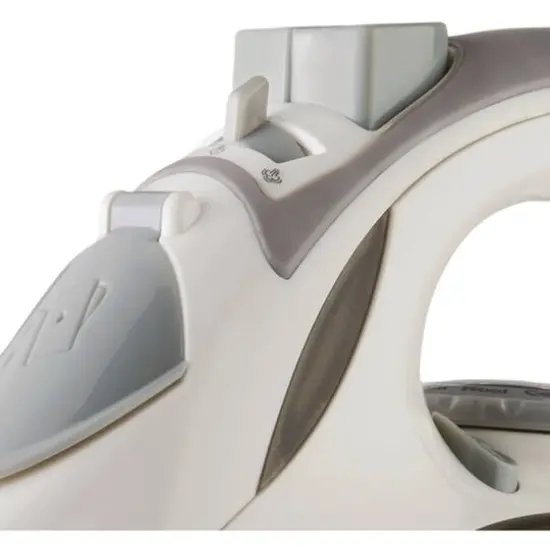 Brentwood 1,200W Nonstick Steam Iron with Retractable Cord White {6}