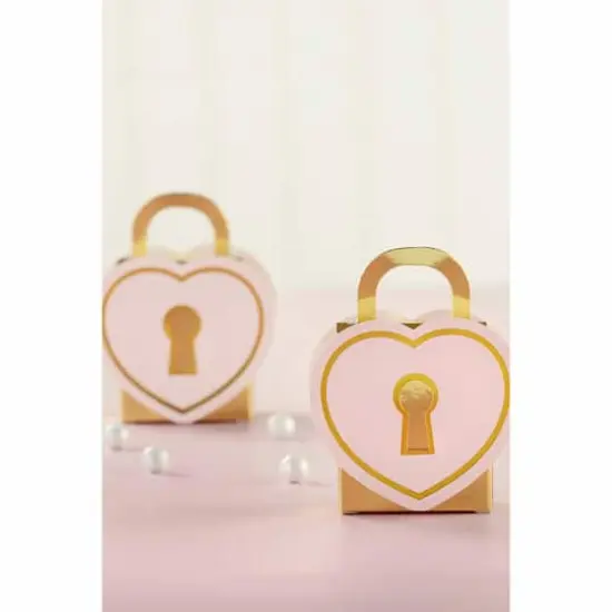 Kate Aspen&reg; Pink Love Lock Favor Box, 24 Count {3}